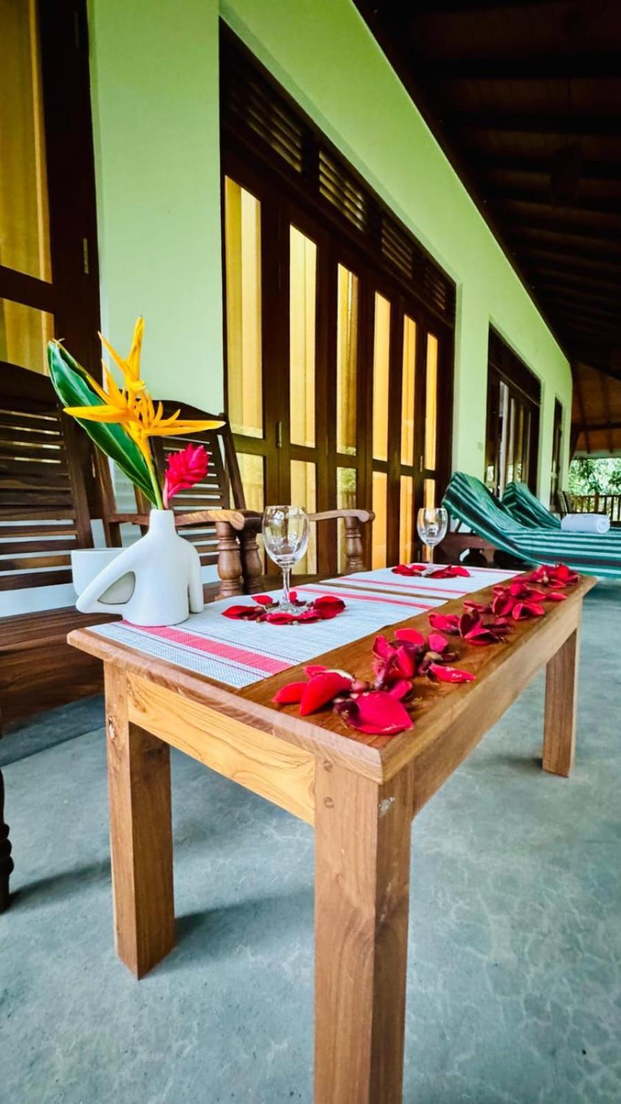 Villa Arana Bentota Exterior photo